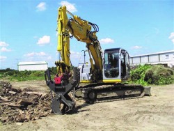 Self-operated Stump crusher