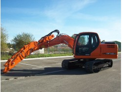 Boom offset on Doosan...