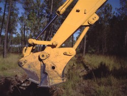 Mecanical stump crusher